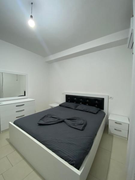 Na fotografii je vidět objekt Rent Apartment nacházející se ve městě Durrës.