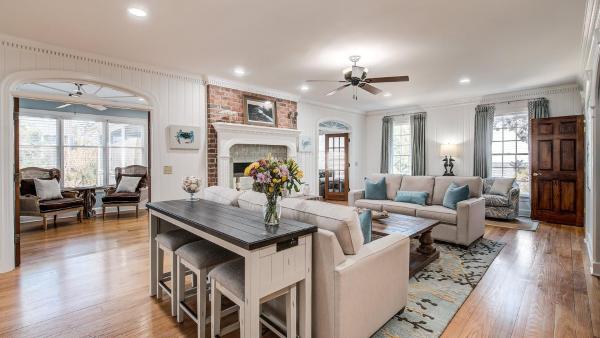 Na zdjęciu widoczny jest obiekt Family Tides villa by Peace Vacations położony w mieście Georgetown.