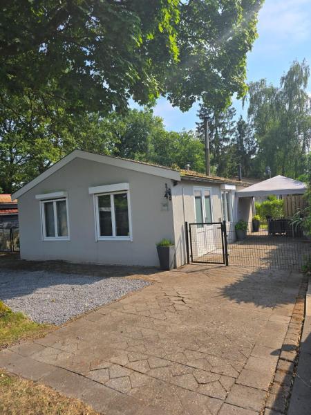 Nella foto è visibile l'oggetto T'chaletje met hottub situato nella città di Lanaken.
