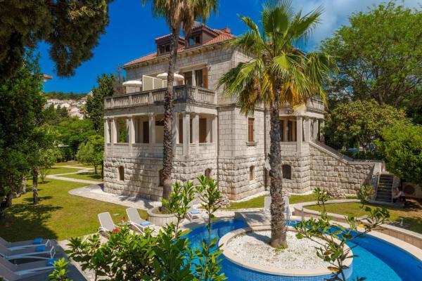 På billedet ses objektet Boutique Villa Filaus beliggende i byen Dubrovnik.