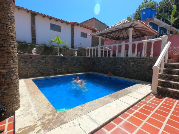Auf dem Foto ist das Objekt Casa el Pozo Playa el Agua in der Stadt El Agua zu sehen.