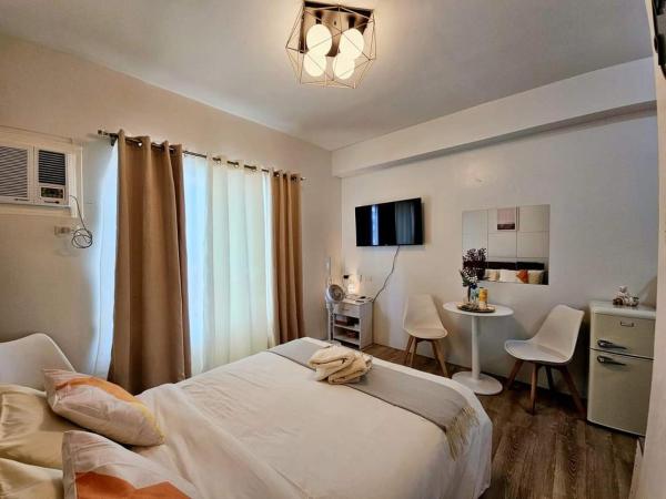 Na zdjęciu widoczny jest obiekt Cozy Condo unit Best Location at Lacson street położony w mieście Bacolod.
