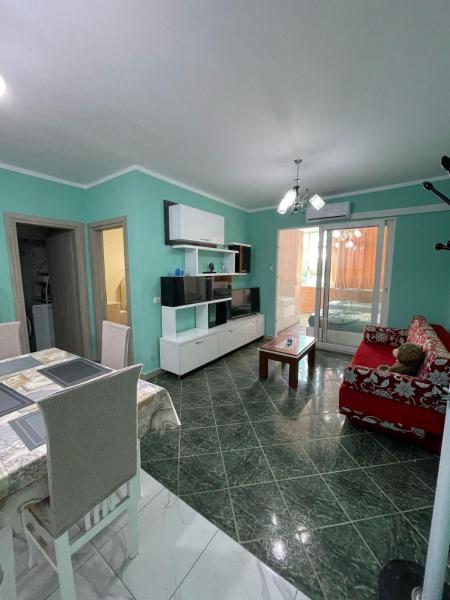 Na fotografii je vidět objekt Anisa Apartament nacházející se ve městě Durrës.