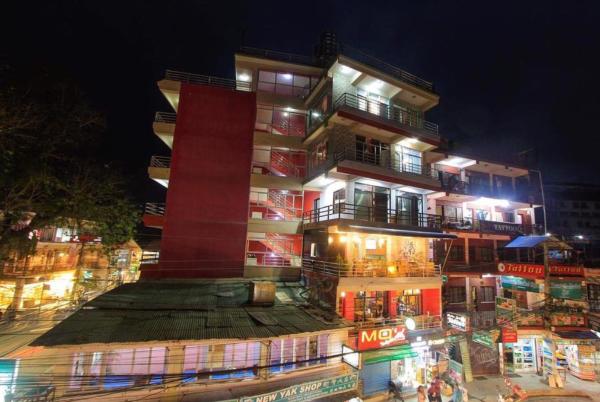 Paila Hostel Lakeside - Nepal