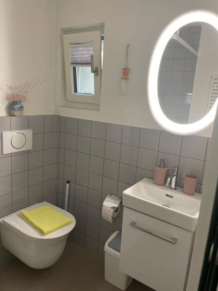 A la foto es mostra l'objecte Casa Dora situat a la ciutat de Berna.