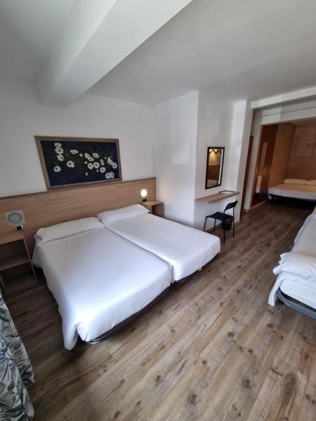 Hotel Avanti, Pas de la Casa