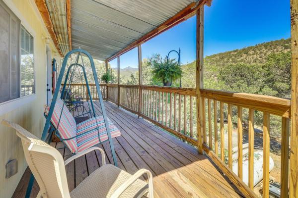 A la foto es mostra l'objecte Mountain-View Cottage in Nogal Near Natl Forest! situat a la ciutat de Carrizozo.