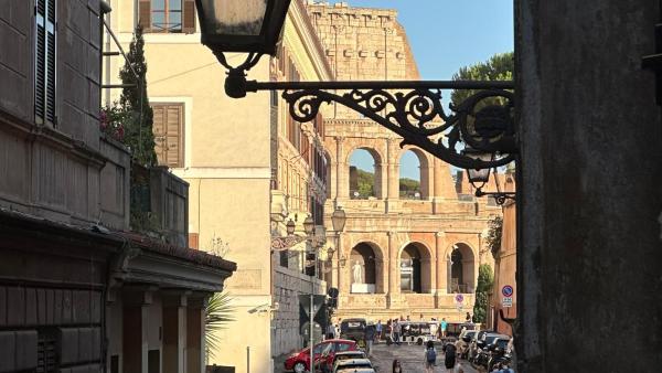 Colosseo Design Apartament, Rome