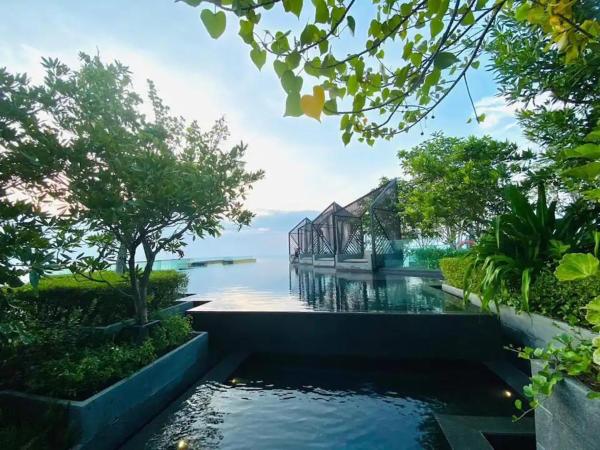 Downtown Chic Condo High Floor& Seaview #ES54727, Pattaya Central