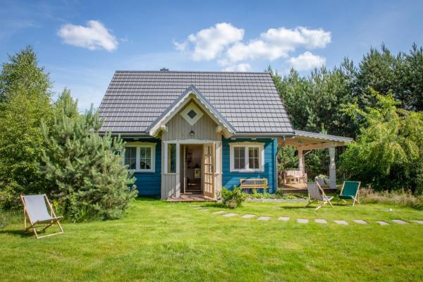 Na zdjęciu widoczny jest obiekt Niebieski Domek nad Marychą położony w mieście Stanowisko.