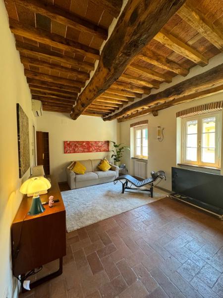 Auf dem Foto ist das Objekt Yema Home 2-Lucca in der Stadt Lucca zu sehen.