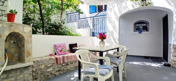 Foto 3: M & A Ionian Balcony