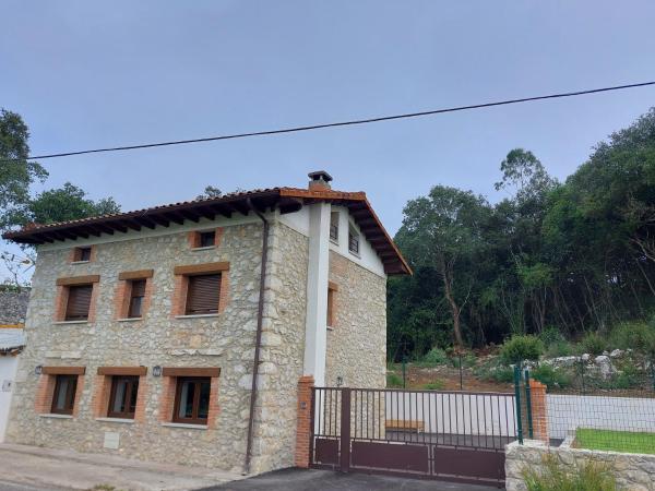 L'alloru Balmori - Llanes