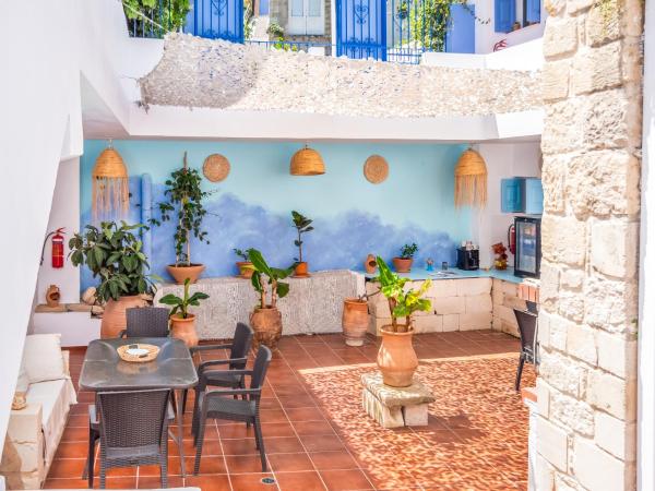 A la foto es mostra l'objecte Lappa Apartments situat a la ciutat de Argyroupolis.