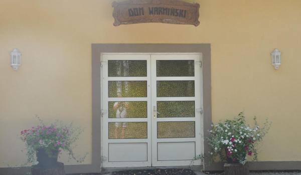 Auf dem Foto ist das Objekt Dom Warmiński Gospodarstwo Agroturystyczne in der Stadt Dobre Miasto zu sehen.
