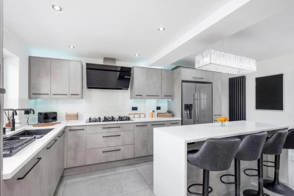 A la foto es mostra l'objecte Modern Luxury 4 Bedroom House in Hornchurch situat a la ciutat de Upminster.