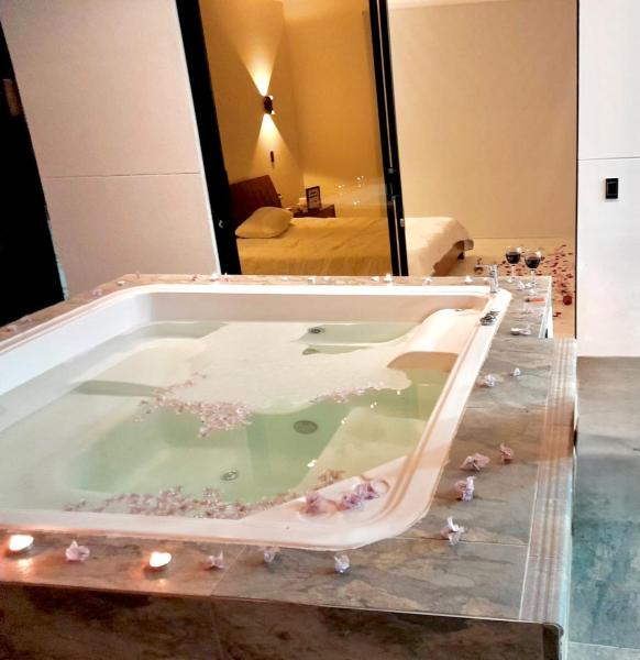 写真にはDosquebradas市にあるAlojamiento en Pereira suite Soret tipo Glampingが写っています。