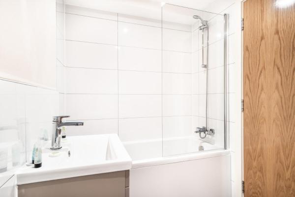 Fotografie 5: Bright & Stylish 2 Bed Apartment in Manchester