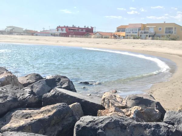 A la foto es mostra l'objecte Appartement à 20 m de la plage situat a la ciutat de Frontignan.