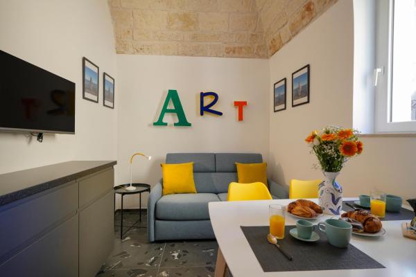 A la foto es mostra l'objecte StayArt - Contemporary home for travellers situat a la ciutat de Bari.