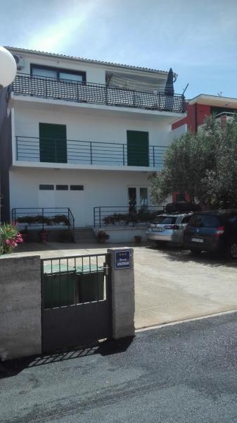 A la foto es mostra l'objecte Apartment in Brodarica with sea view, balcony, air conditioning, WiFi (4731-5) situat a la ciutat de Ražine.