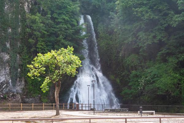 Auf dem Foto ist das Objekt Vallategna Apartment Lake Como and Mountains in der Stadt Asso zu sehen.
