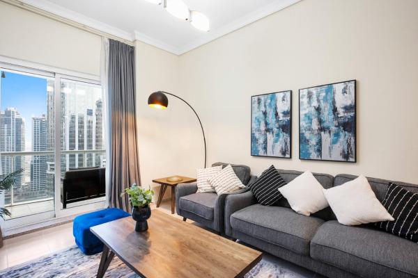 Photo 1 : StoneTree - Cozy 1 BR - Near Metro