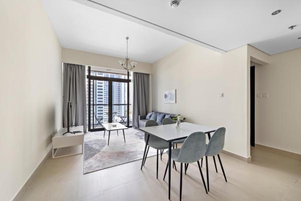 StoneTree - Stunning Lake View - Spacious photo 3