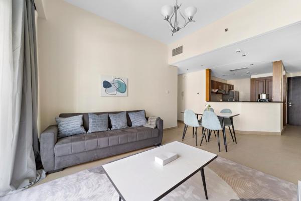 StoneTree - Stunning Lake View - Spacious photo 4