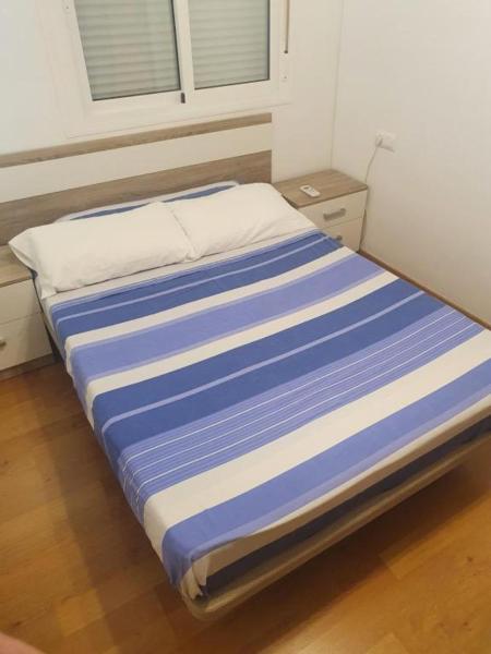 Billede 8: 3F, Aire Acond, 85m2, 2 dormit mas sofá cama, 6 huéspedes, WIFI gratis