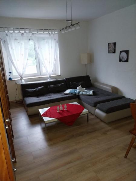 Na fotografii je vidět objekt Ferienwohnung Einsiedel nacházející se ve městě Chemnitz (Saská Kamenice).