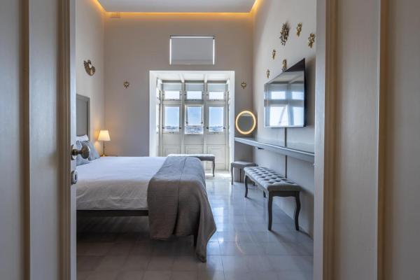 A la foto es mostra l'objecte Stylish Seaview Valletta House situat a la ciutat de La Valletta.