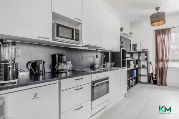Na zdjęciu widoczny jest obiekt Cozy apartment with BBQ położony w mieście Espoo.