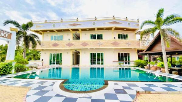 Auf dem Foto ist das Objekt Lake Terrace Resort in der Stadt Ban Khlong Pak zu sehen.