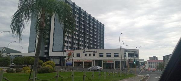 Windhoek self-catering apartments on independence 77 unit 124, Windhoek