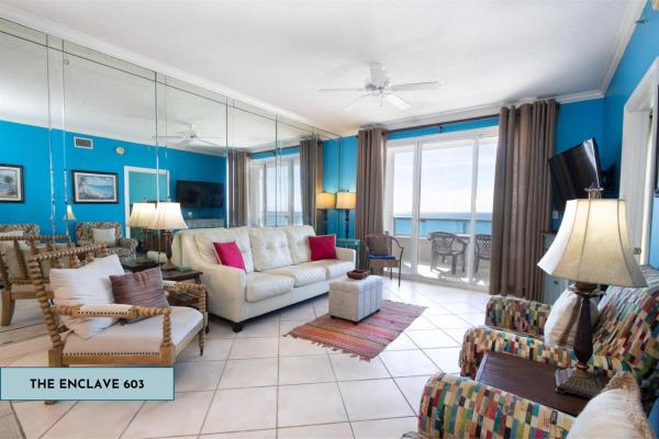 På billedet ses objektet The Enclave 603 by Liquid Life beliggende i byen Orange Beach.