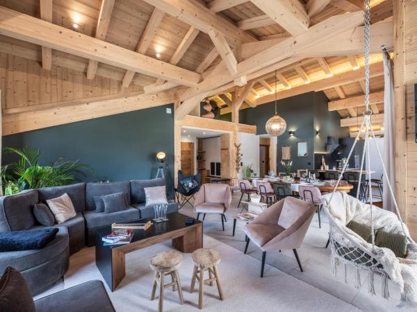Na fotografii je vidět objekt Apt L'attique - BO Immobilier - Châtel Multipass 2026 en Été en option au tarif de 4euros par jour et par personne nacházející se ve městě Châtel.