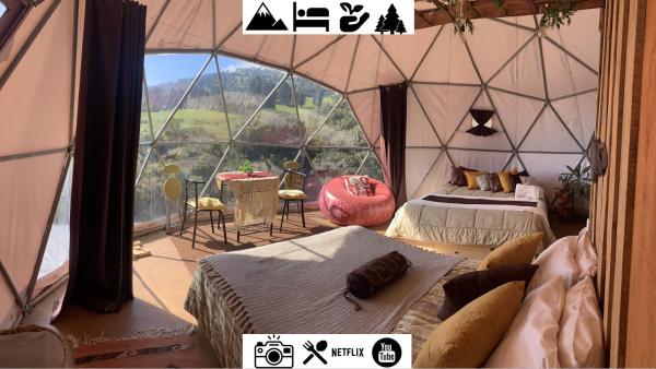 На фото показан объект Poas Volcano Observatory Lodge & Glamping, расположенный в городе Poasito.