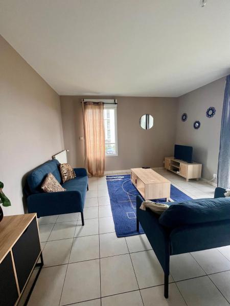 Na foto é possível ver o objeto Appartement rénové avec grande terrasse localizado na cidade de Cesson-Sévigné.