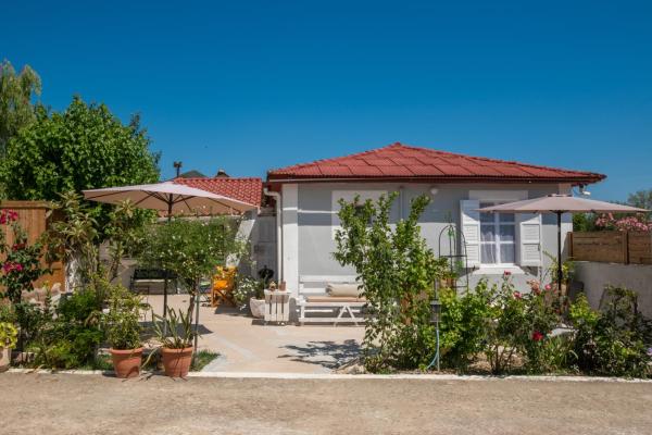 A la foto es mostra l'objecte Butterfly House by 