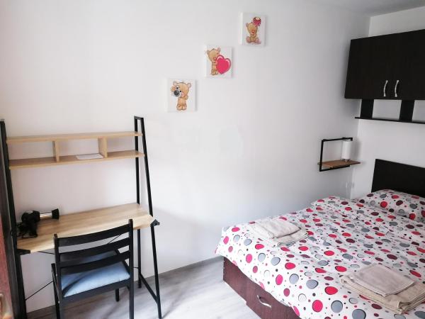 På bildet vises objektet Romanilor - Studio First Floor som ligger i byen Deva.