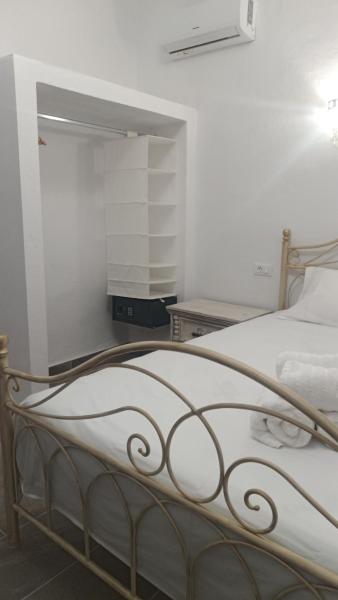 Photo 3 : Ξενοιασιά