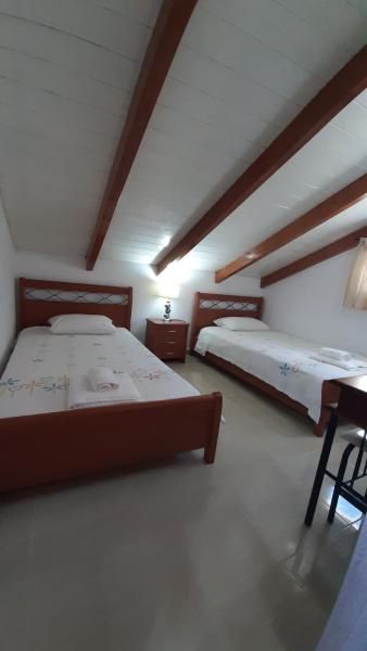 A la foto es mostra l'objecte Χristinas loft situat a la ciutat de Parga.