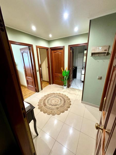 На фото показан объект Apartamento Vieiteiras, расположенный в городе Седейра.