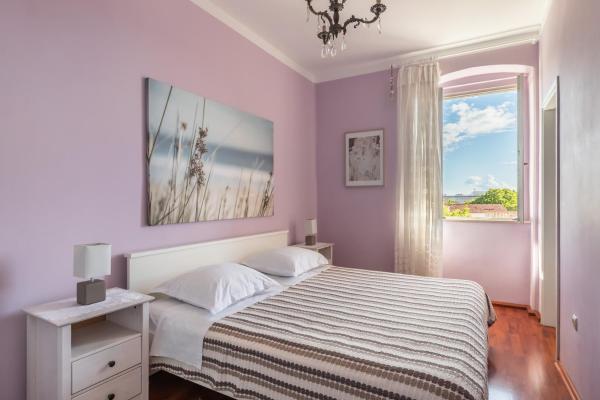 На фото показан объект Coziness in the city center, расположенный в городе Сплит.