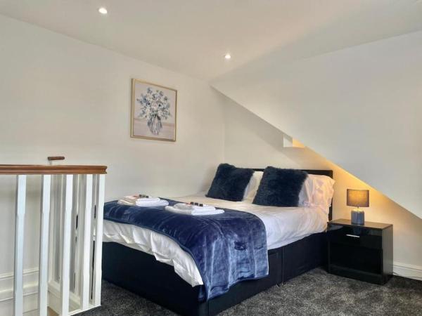 Modern and Cosy Apartment Close to Leeds City Centre, Leeds
