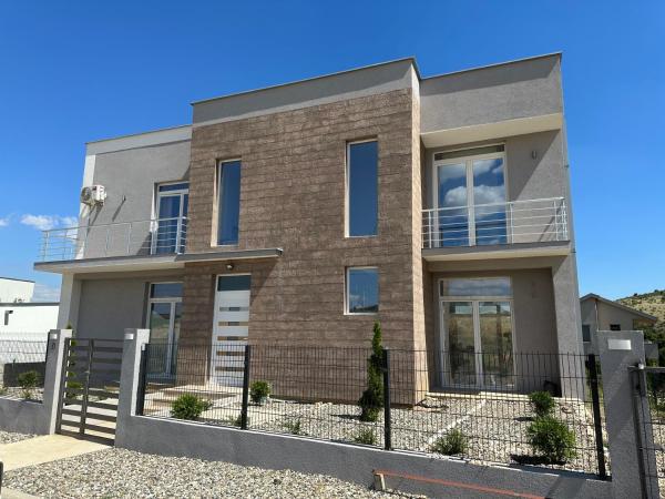 Nella foto è visibile l'oggetto Vesna Lake Apartments situato nella città di Veles.