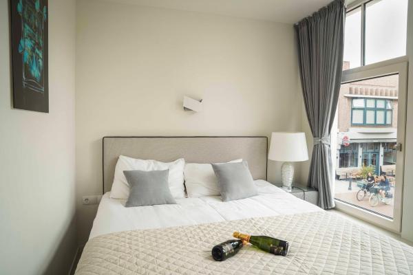 Nella foto è visibile l'oggetto Hotel Koemarkt situato nella città di Kwadijk.