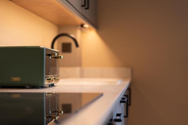 Bilde 3: Darwin - 1 Bedroom Luxury Apartment by Mint Stays