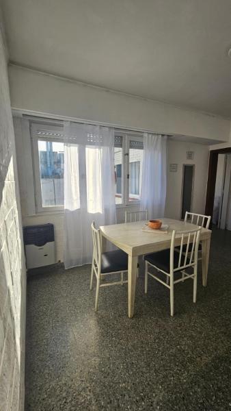 Depto céntrico a 3 cuadras del mar con Wifi, Mar del Plata